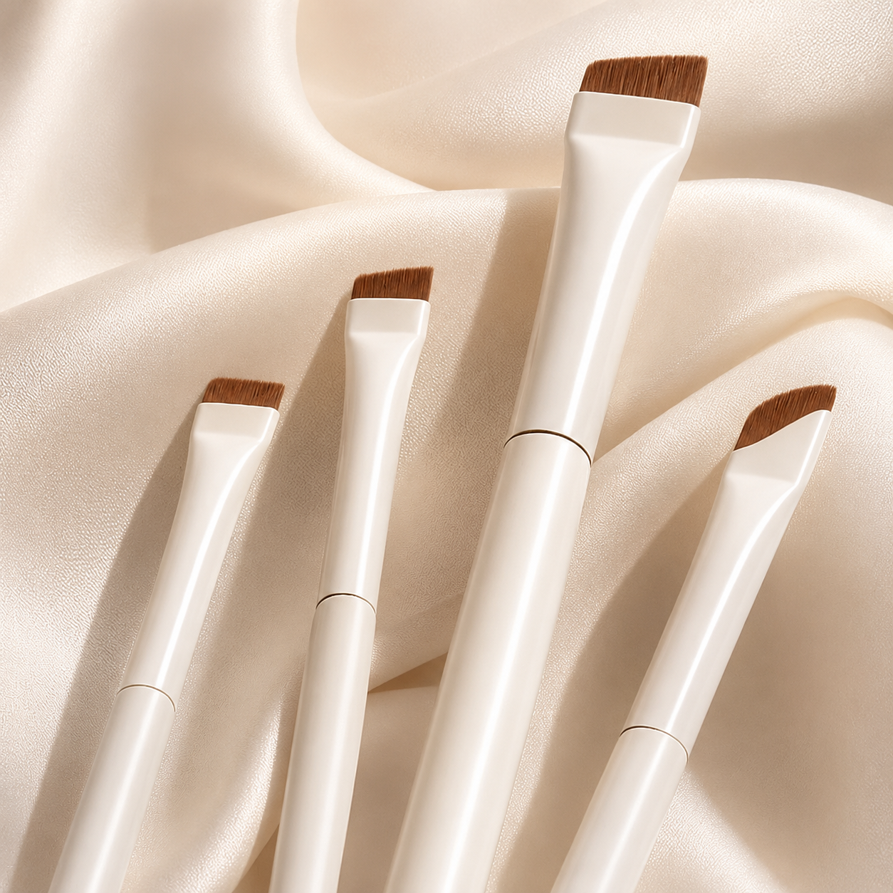 4-Piece Precision Eyeliner & Brow Brush Set with Premium Case
