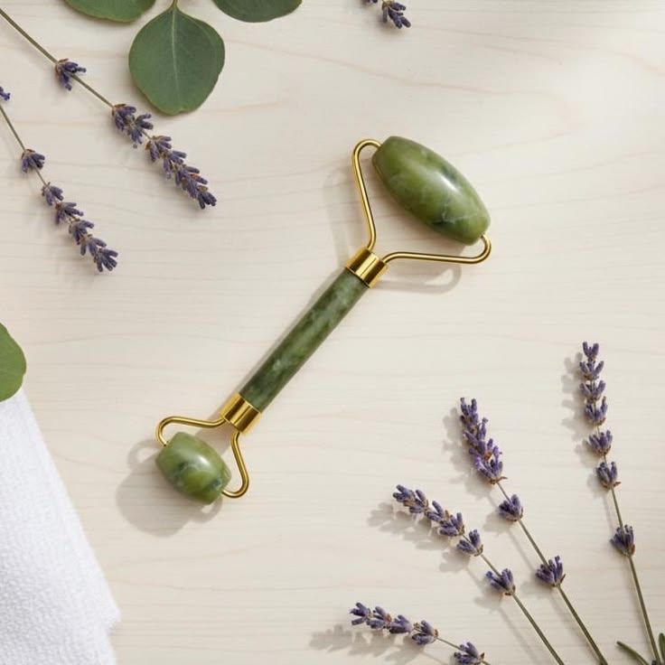 Natural Jade Facial Roller for Relaxing Skincare Massage